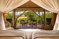 Elewana-Sand-River-Luxury-Tent-interior-twin