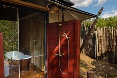 Elewana-Sand-River-Luxury-Tent-new-outdoor-shower-1