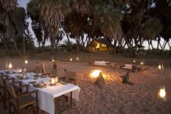 Dinner-by-the-dry-river-bed-at-Saruni-Rhino-1-17