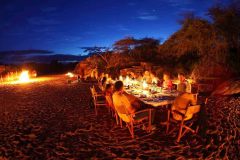 dinner-under-the-stars-on-fly-camping-activity